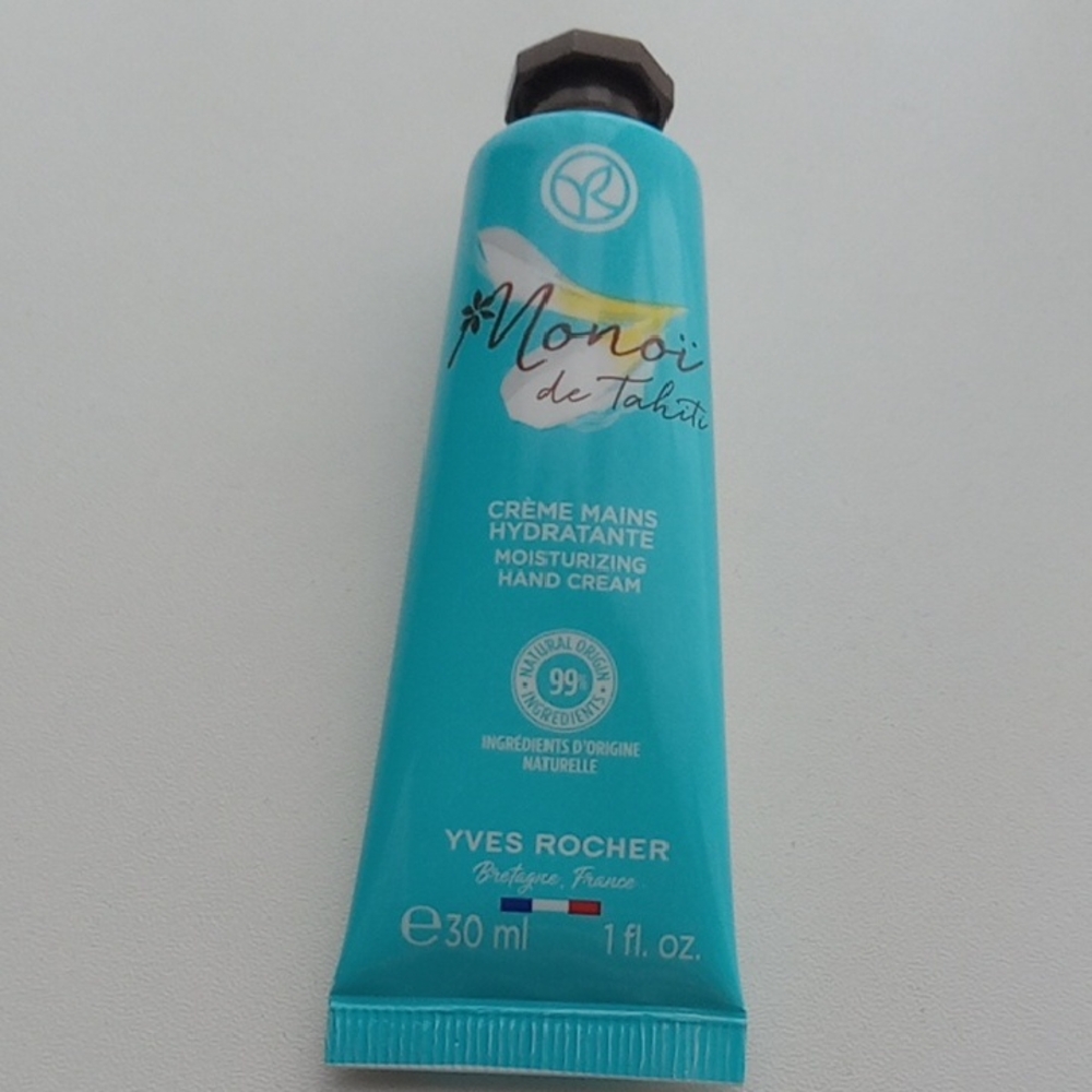5/$25 Yves Rocher Turquoise Monoi de Tahiti Moisturizing Hand Cream